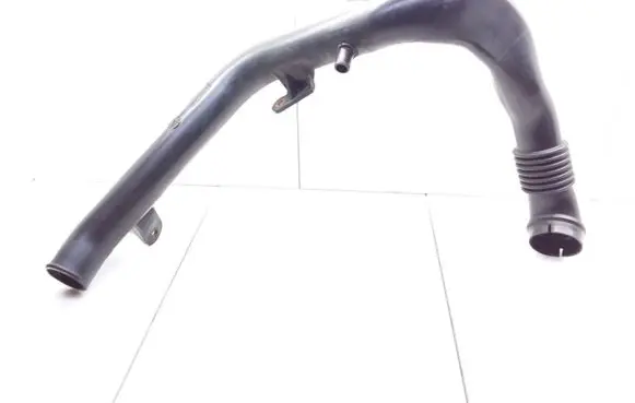 Opel Insignia A Air intake hose/pipe