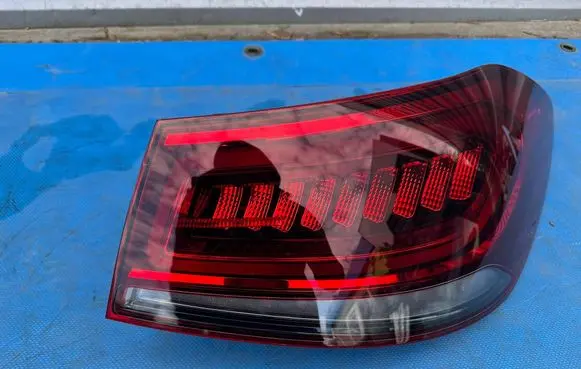 Mercedes-Benz GLE W167 Rear/tail lights A1679065807 RGL290C00RH 4046031023