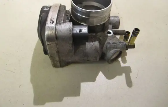 Audi A3 S3 8L Throttle valve 06A133062N 02021 408238323005