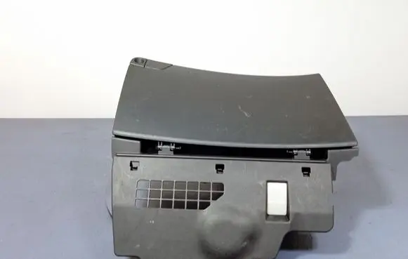 Hyundai i40 Glove box 84543-3Z000