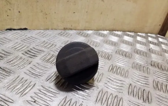 Fuel tank filler cap