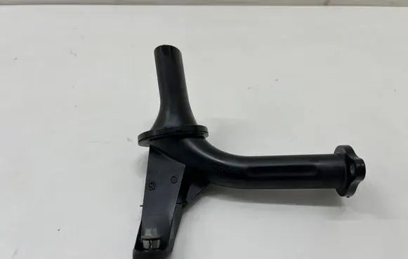 Land Rover Discovery 5 Oil sump strainer pipe G4D36617EA