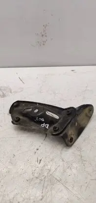 Skoda Octavia Mk2 (1Z) Fender mounting bracket 1Z0821142A