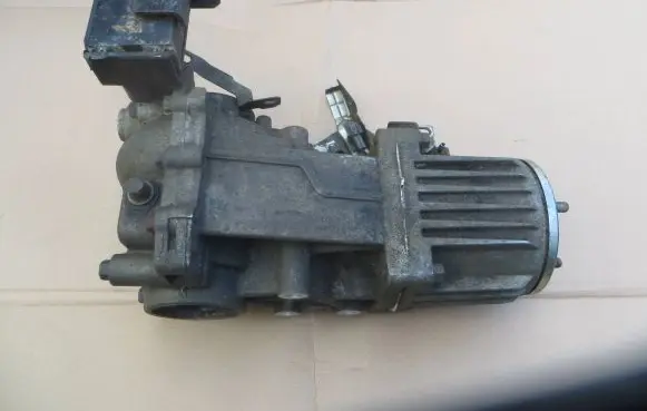 Peugeot 4007 Rear differential T01JS25783 3001E7 GS253