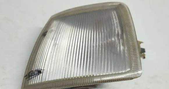 Opel Vectra A Front indicator light 6R0142769 394997