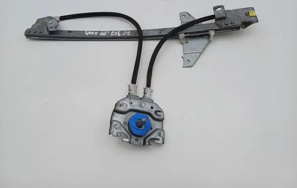 Peugeot 307 Rear door manual window regulator 965988