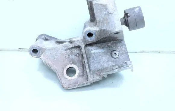 Volvo S80 Engine mounting bracket 6G926P096EC 6G926F030BA