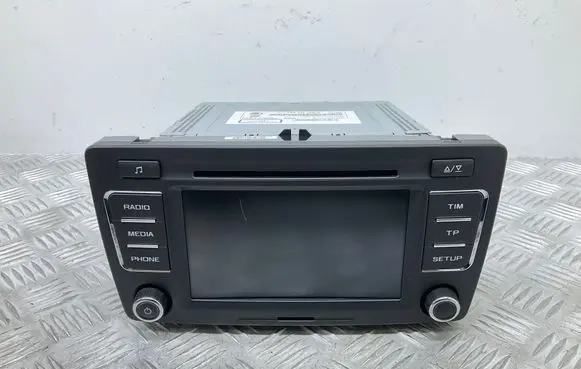 Skoda Yeti (5L) Radio/CD/DVD/GPS head unit 1Z0035156N