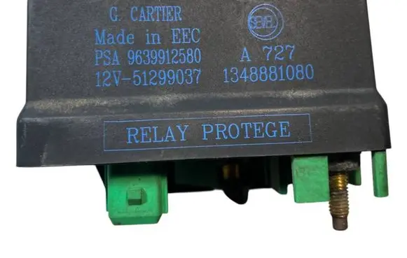 Peugeot 206 Glow plug pre-heat relay 9639912580