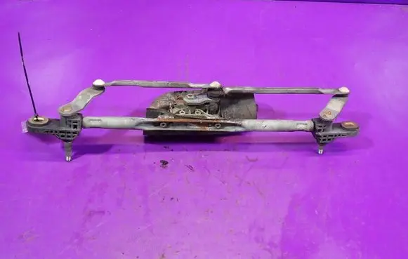 Fiat Panda 141 Front wiper linkage and motor