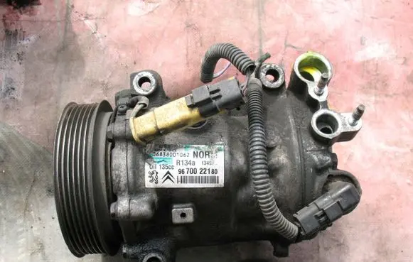 Peugeot 207 CC Air conditioning (A/C) compressor (pump) 9670022180