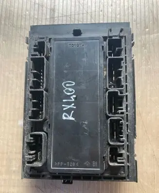 Lexus RX 330 - 350 - 400H Fuse box set 03011E51
