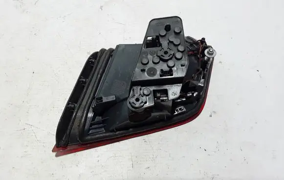 BMW 5 F10 F11 Tailgate rear/tail lights 7306163