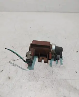 Ford Focus Turbo solenoid valve 165601