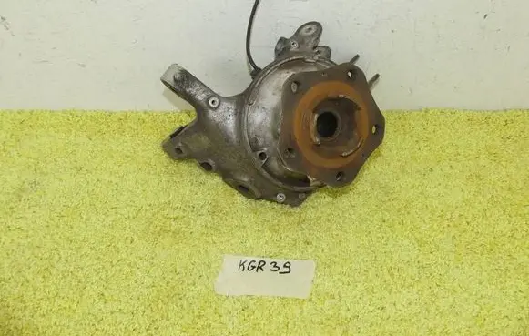 Porsche Carrera GT Rear wheel hub 99733161207