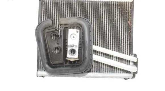Mercedes-Benz B W246 W242 Air conditioning (A/C) radiator (interior) 2468300084 A2468300084