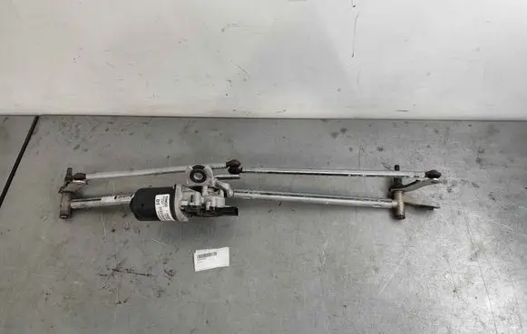 Ram 1500 Front wiper linkage and motor 68338660af