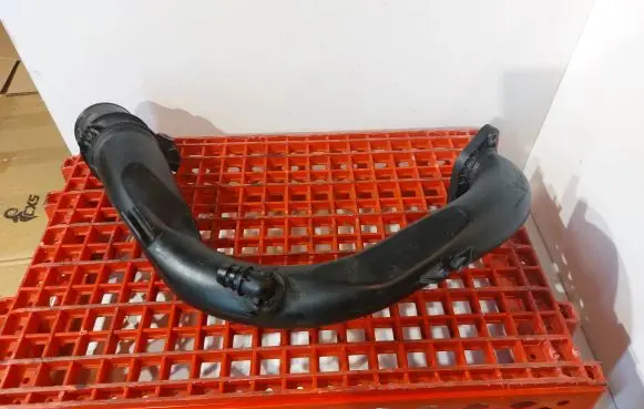 Renault Kangoo II Intercooler hose/pipe 8200845723