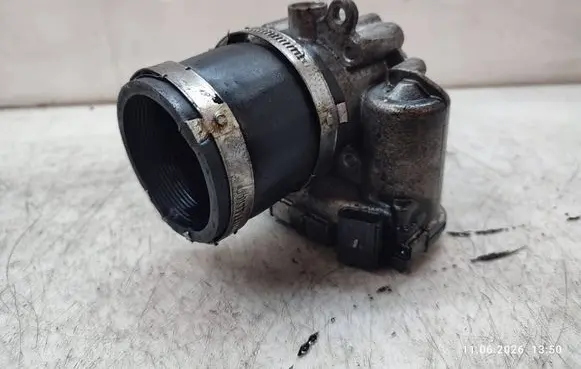 Jaguar XE Throttle valve G4D39F991AA