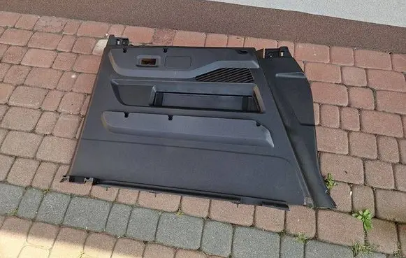 Citroen Berlingo Tailgate/trunk side cover trim 9822290577- 98304833ZD