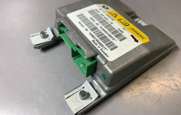 BMW 5 E60 E61 Airbag control unit/module 6945156 220434710 04B027MA0051Y