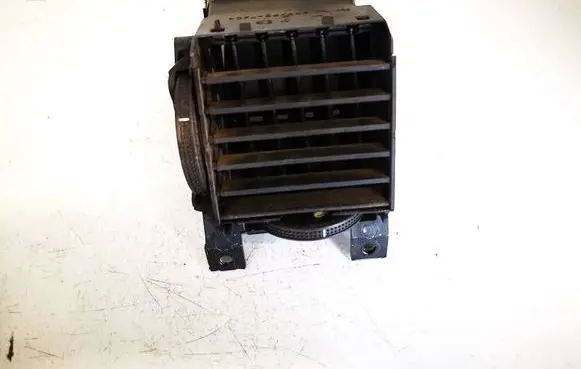 Opel Vectra C Dash center air vent grill