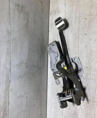 Ford Focus Brake pedal LX6C2D094EA