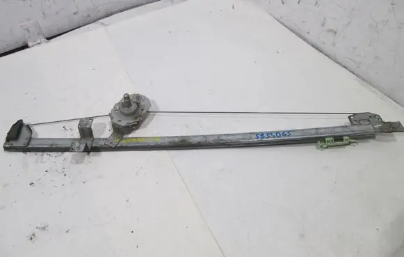 Fiat Ducato Front door manual window regulator 1320338080