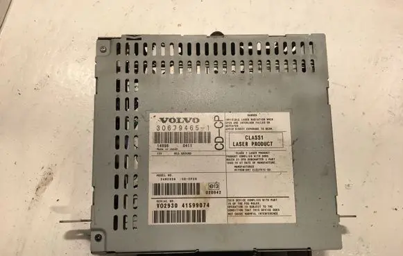 Volvo XC90 CD/DVD changer 30679465