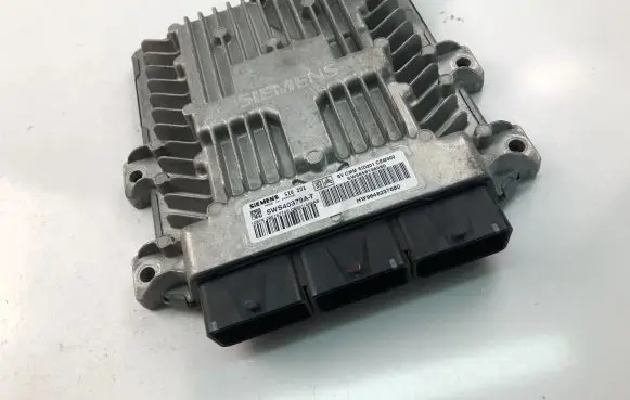 Citroen C6 Engine control unit/module 9658198080