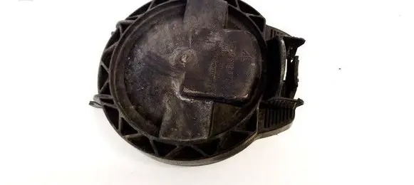 Mercedes-Benz C W203 Headlight/headlamp dust cover 1305219079