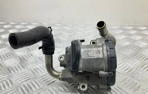 Audi Q3 8U EGR valve 04L131501RV 04L121058H