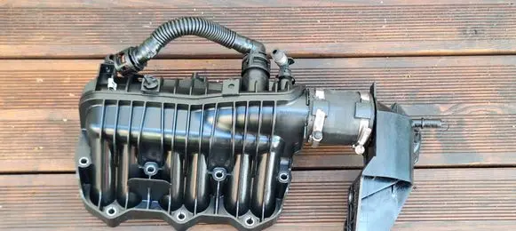 Ford C-MAX II Intake manifold 1047092S01