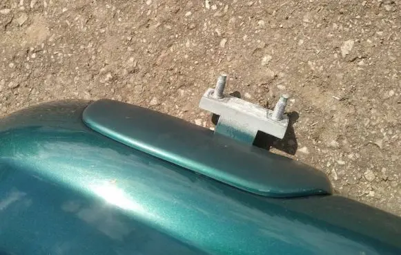 Citroen Berlingo Tailgate/trunk/boot hinge