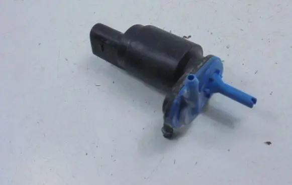Audi A3 S3 8L Windscreen/windshield washer pump 50662