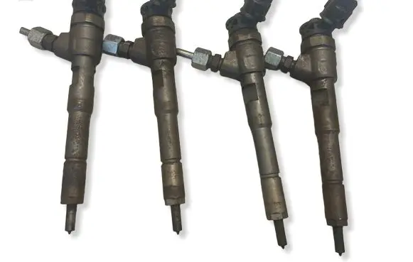 Dacia Logan II Fuel injectors set 0445110485