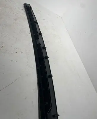 Iveco Daily 6th gen Windshield trim 5801544547 30962 56712