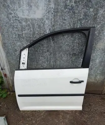 Volkswagen Caddy Front door