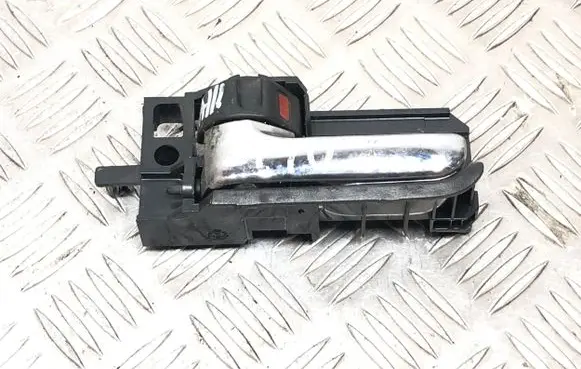 Rear door interior handle