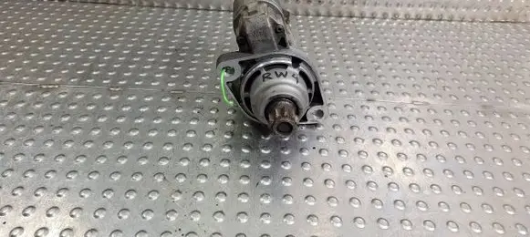 Volkswagen PASSAT B6 Starter motor 02M911023M