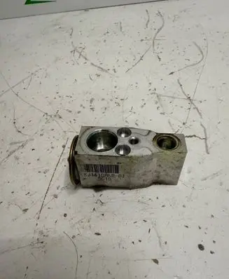 Mazda 2 Air conditioning (A/C) expansion valve KJ141DA6R01 5G10