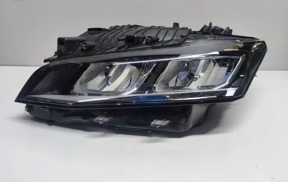 Peugeot 308 Headlight/headlamp 9851673380