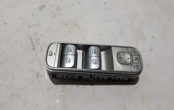 Mercedes-Benz GLE W167 Electric window control switch A1679059903
