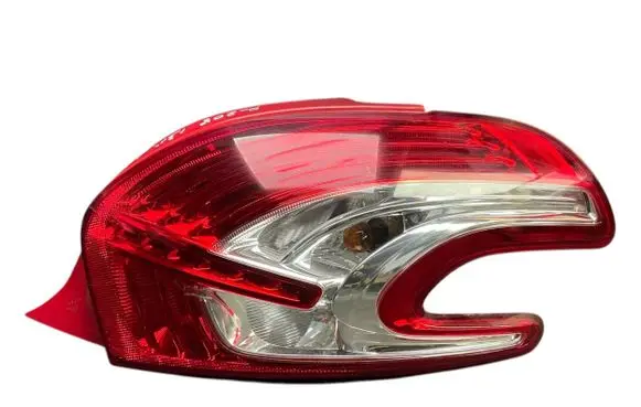 Peugeot 208 Rear/tail lights 9672628380 79998D
