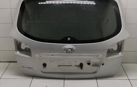 Hyundai Santa Fe Tailgate/trunk/boot lid 43r000399 Dot748as3m35