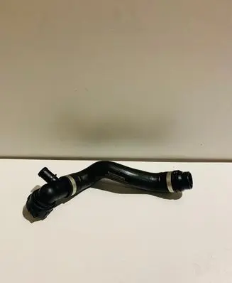 Mercedes-Benz C W205 Engine coolant pipe/hose A2225012501