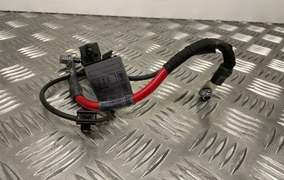 Mercedes-Benz C W204 Positive cable (battery) A2044402232