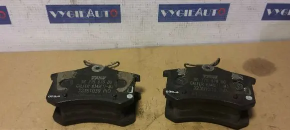 Peugeot 2008 I Brake pads (rear) 9677587880 1668247480