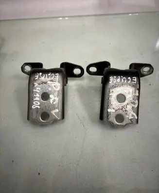 Mitsubishi Eclipse Cross Front door hinge set 