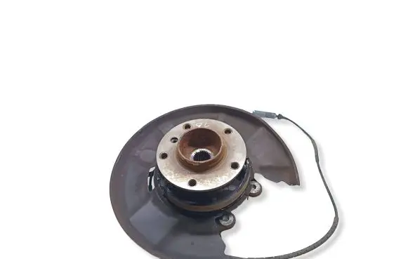 BMW 3 E90 E91 Rear wheel hub spindle/knuckle 